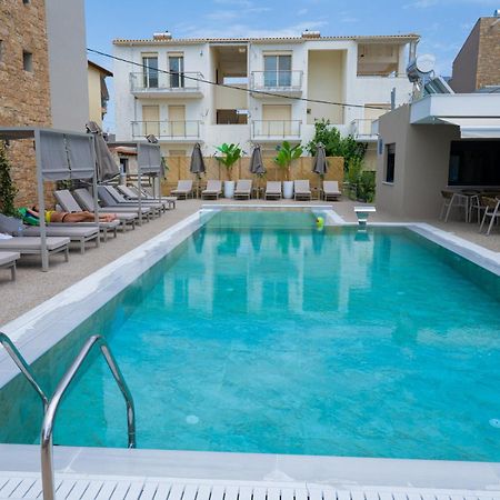 פלוגיטה Callista Suites מראה חיצוני תמונה