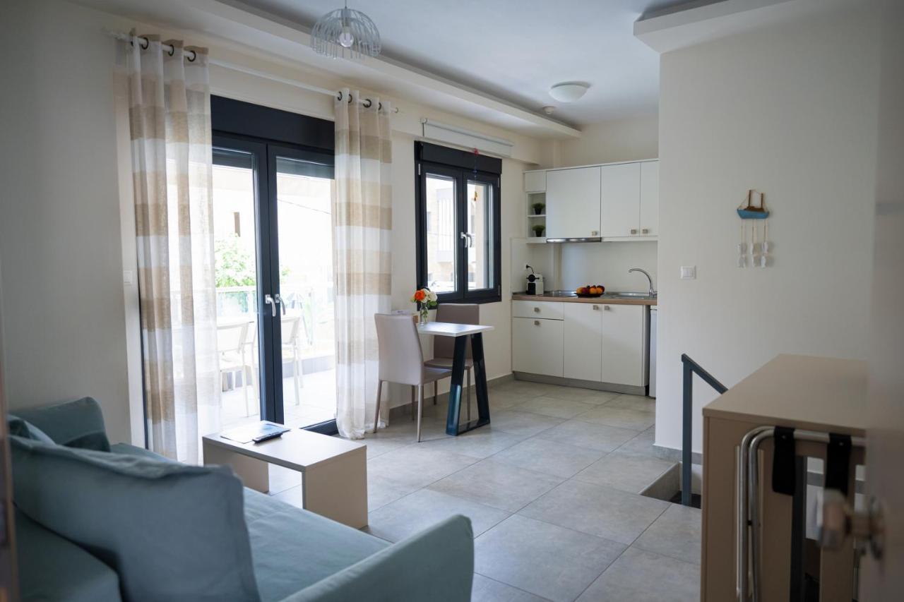 פלוגיטה Callista Suites מראה חיצוני תמונה