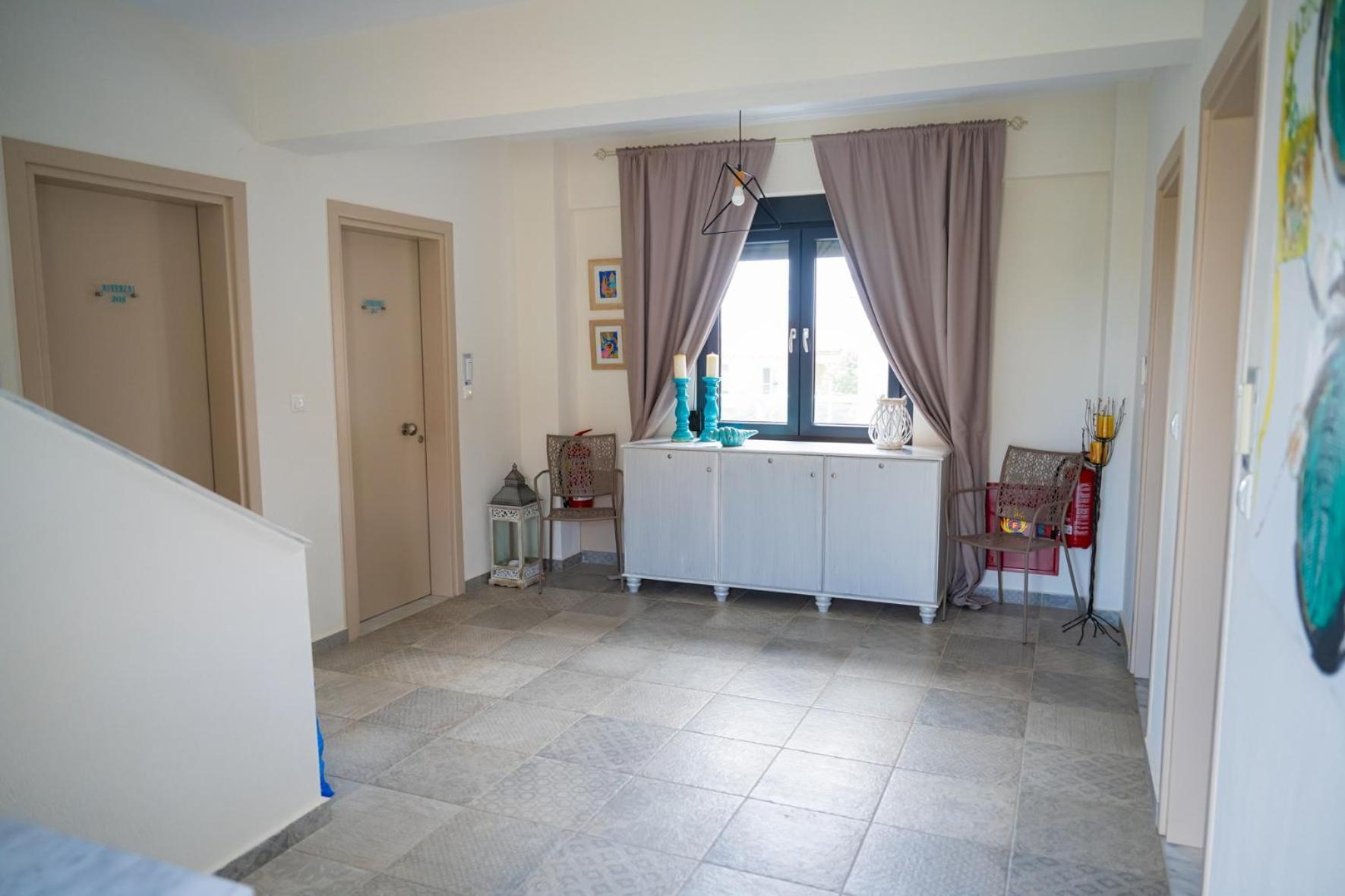 פלוגיטה Callista Suites מראה חיצוני תמונה