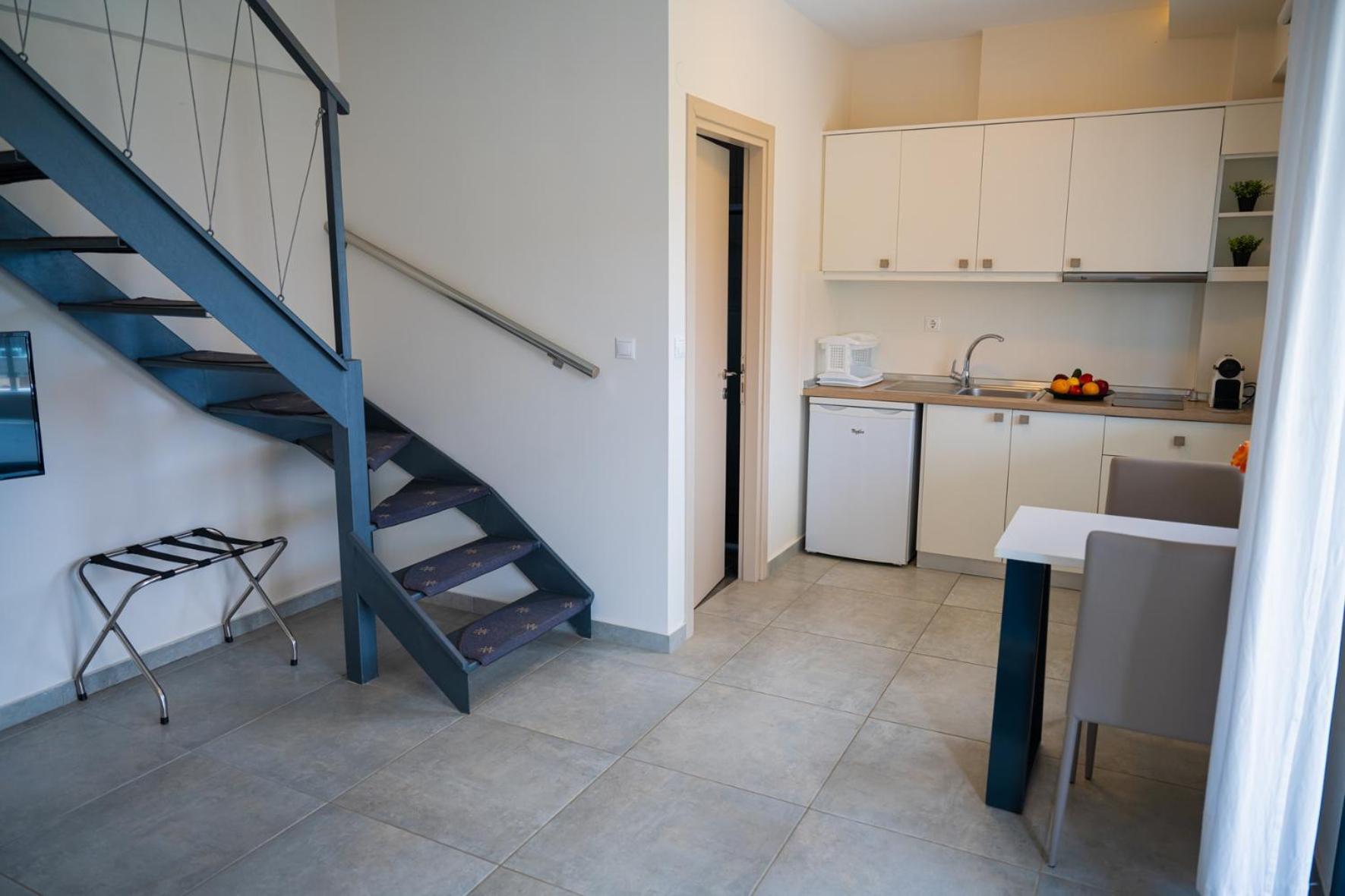 פלוגיטה Callista Suites מראה חיצוני תמונה