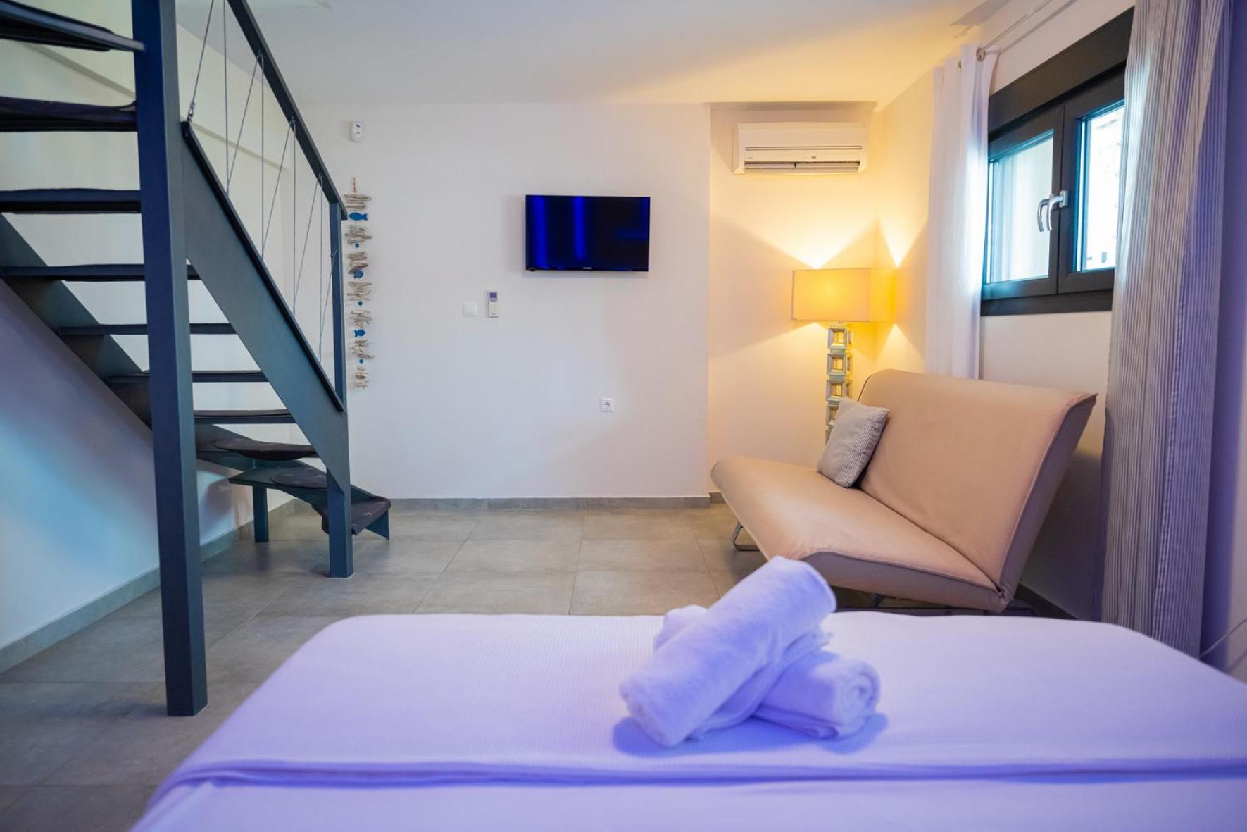 פלוגיטה Callista Suites מראה חיצוני תמונה