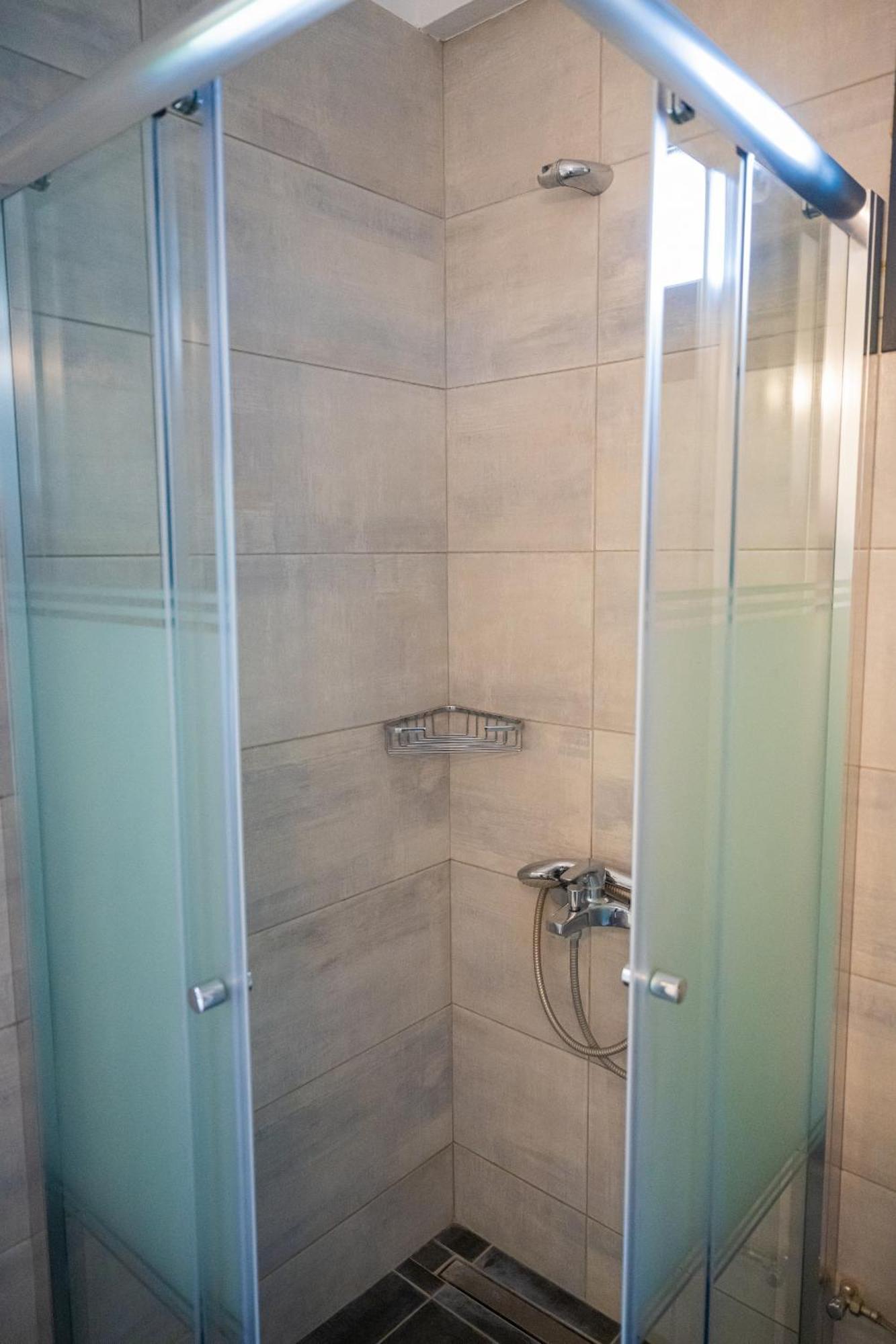 פלוגיטה Callista Suites מראה חיצוני תמונה